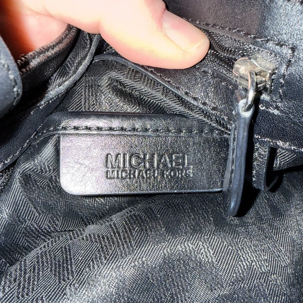 Michael Kors Jet Set Signature Tote in Black with Silver Accents